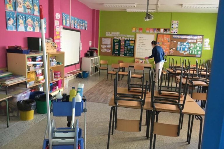 Nigrán ordena a “limpeza profunda e desinfección” de todos os centros educativos