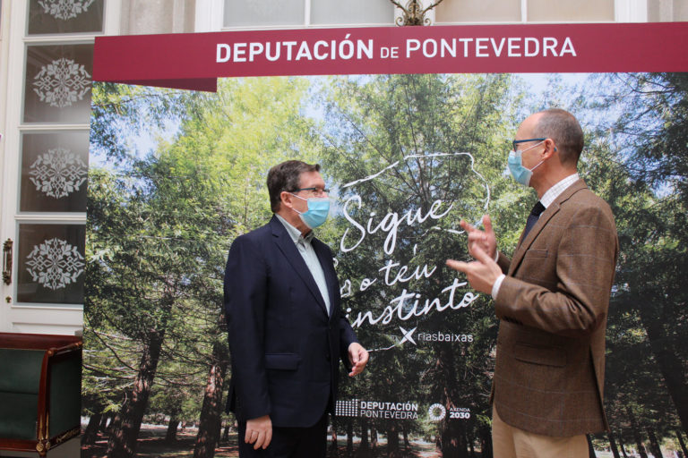 Carlos Font exprésalle ao director do centro da UNED o compromiso da Deputación coa universidade a distancia