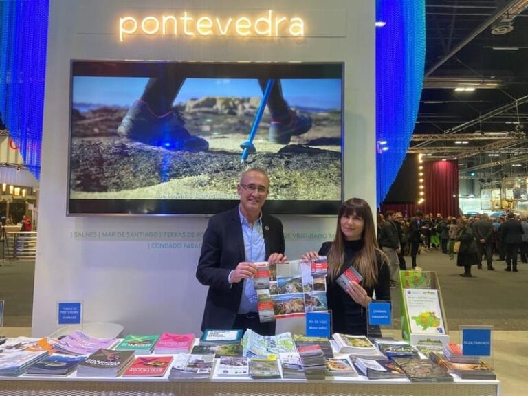 Nigrán brilla en Fitur co roteiro literario de Domingo Villar