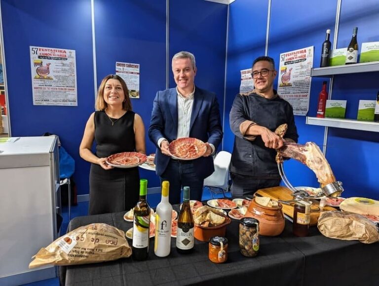 A Cañiza promociona a súa gastronomía en Ourense