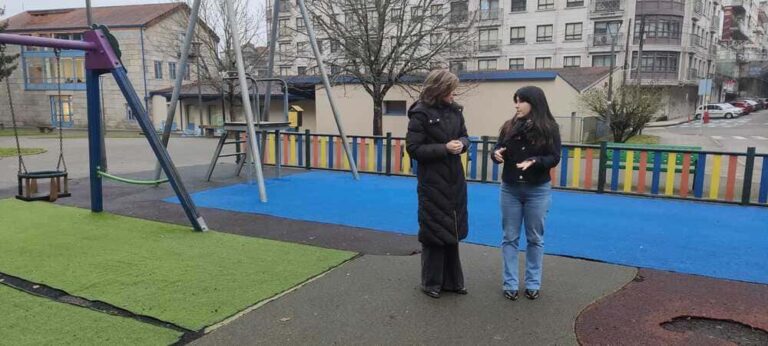 Ponteareas inicia as obras de acondicionamento do parque infantil da Perillana